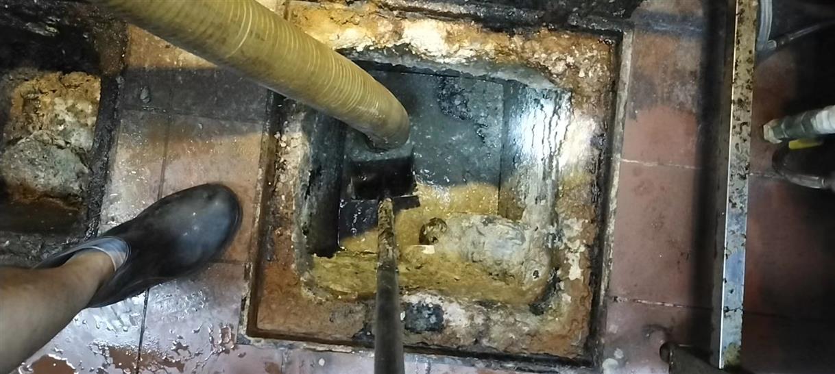 郁南污水池清理一般都有毒气，怎么预防中毒呢？