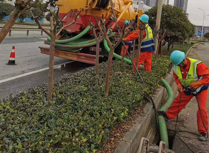郁南市政管道清淤